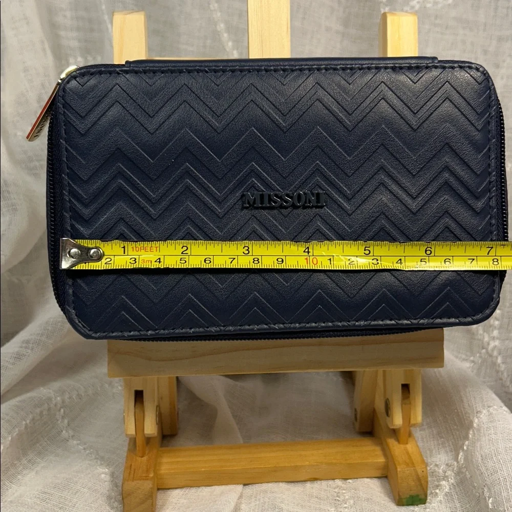 NWOT Missoni cosmetic case